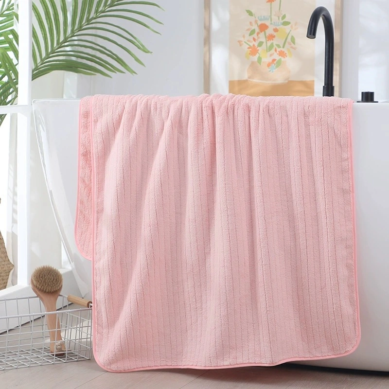 Smooth Pure Cotton Absorbent Quick Drying Heavy Bath Towel