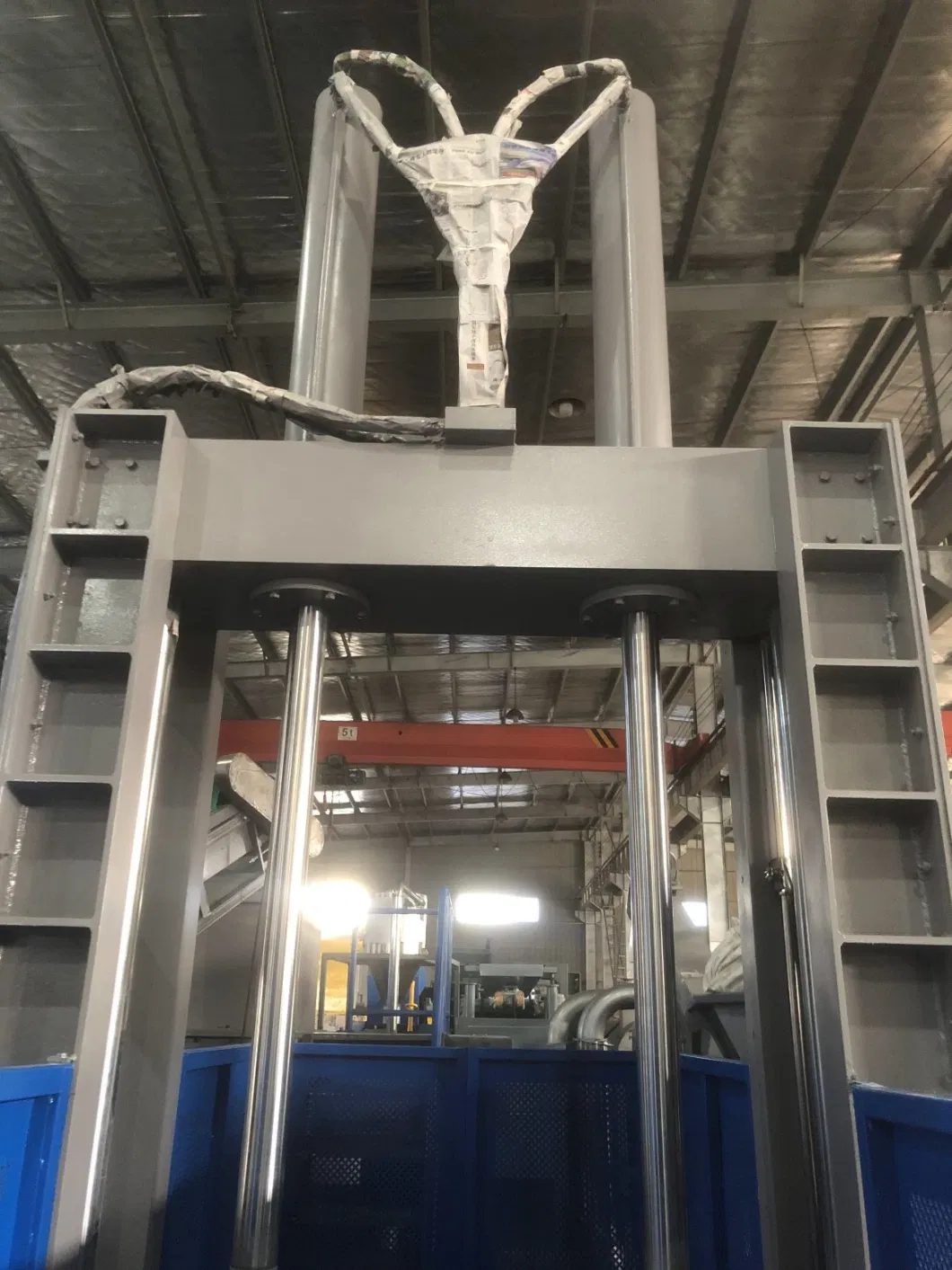 China Manufacturers Hydraulic Guillotine Shearing Cutting Machine for Plastic