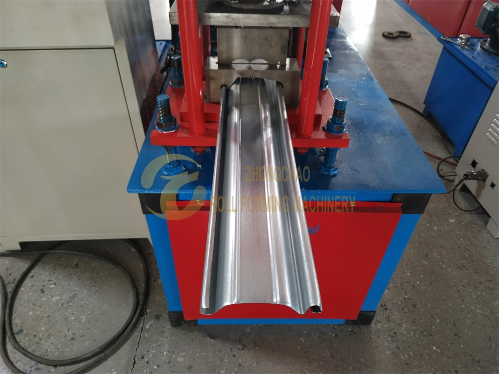 Good Quality Stamping Flower Roller Shutter Door Roll Forming Machine