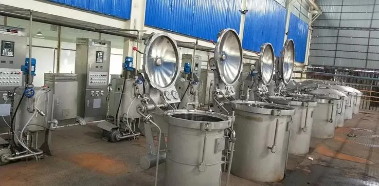 Low Ratio Package Yarn Dyeing Machine