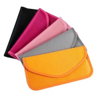  Carbon Fiber RFID Blocking Key Fob Signal Blocking Faraday Cage Protector Nano Car Keyfob Bag Pouch
