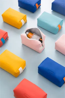 Designer Printing Blue Orange Neoprene Makeup Travel Bag Portable Cosmetic Pouch Abstract Art Color Mini Zipper Pouch