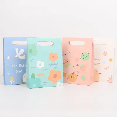 Factory Cosmetic Jewelry Designer Gift Shopping Clear Flower Carrier Bags Paper Bag
