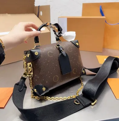  Designer Luxury Shoulder Bag Woman Backpacks Handbag Cosmetic Case Box Clutch Fashion Women Messenger Purse Crossbody Bags