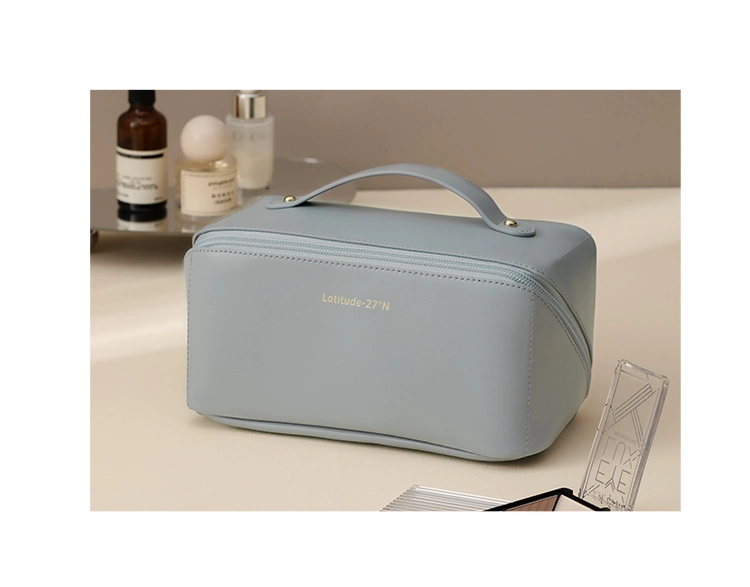 Large Capacity Handheld Cosmetic Storage Travel Bag