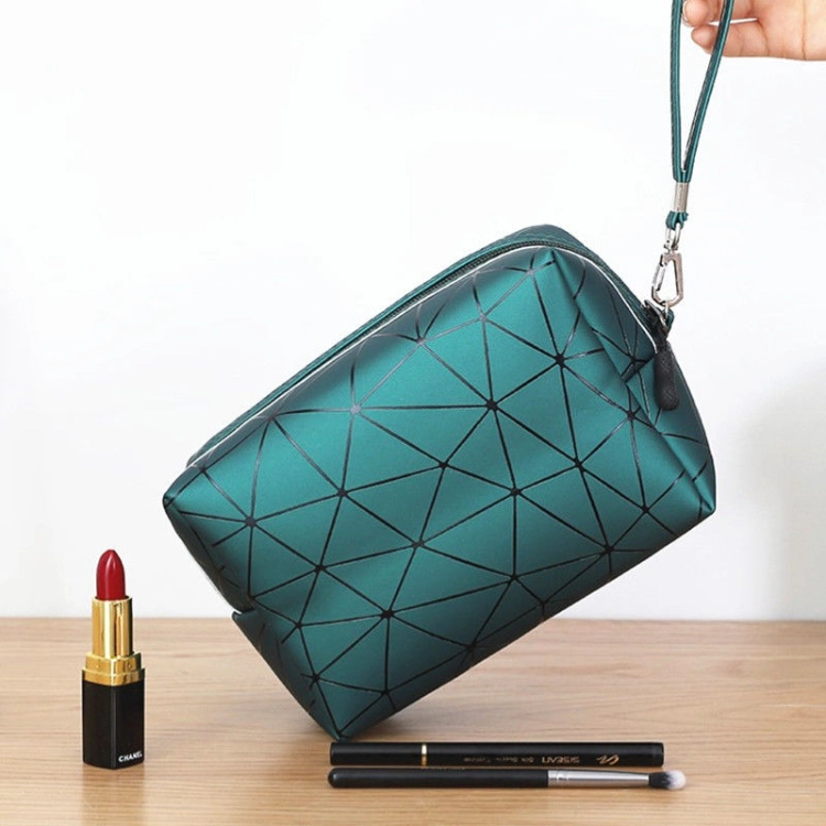 Customized Logo PU Leather Toiletry Travel Make up Bag Free Sample Cosmetic Makeup Bag with Zipper Big Capacity Organizer Wash Bag