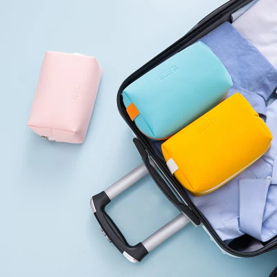 La Mujer de cuero de PU impermeable azul de la bolsa de cosméticos de lujo señoras caso maquillaje para la venta