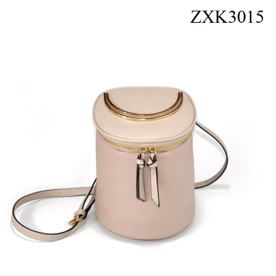  PU Bolsa PVC fabricante, mayorista de OEM/ODM de las fábricas, la moda bolso de cuero mujer Bolso bolso de dama de la cuchara
