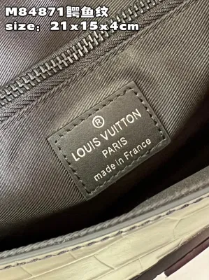 Elegante y moderno bolso de cuero con cierre magnético Creative