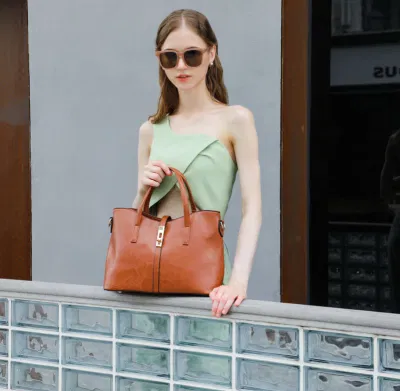 Bolsa de moda personalizable para mujer con opciones