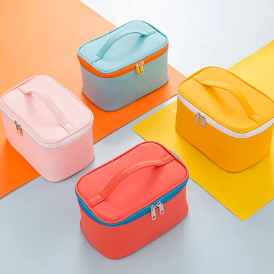 Fabricado en fábrica más nuevo resistente al agua PU bolsa cosmética maquillaje Para mayoristas
