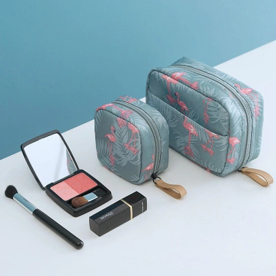  Baratos personalizados cosmética pequeña bolsa de almacenamiento portátil de poliéster impermeable bolsa de cosméticos Lady