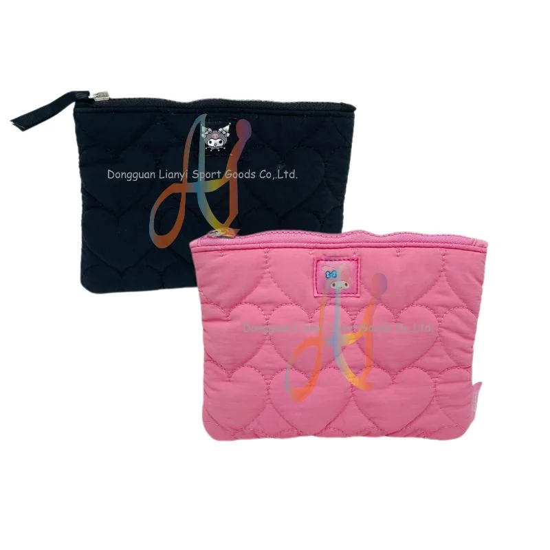 Wholesale Customize Logo Glam Nylon Makeup Purse Fashionable Beauty Bag for Stylish Individuals with Kulome Design