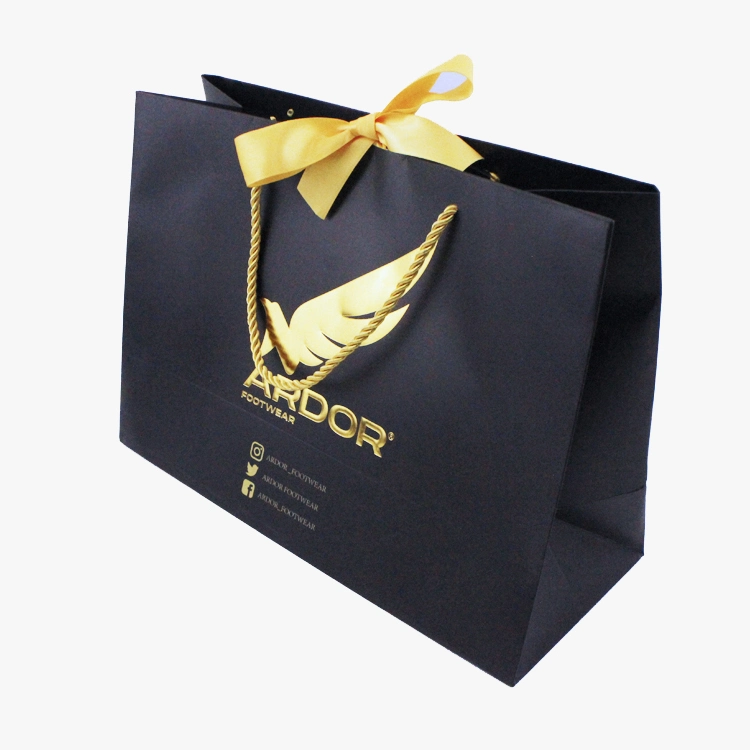 Luxury Paper Bags Embossed Cosmetic Lipstick Packaging Paper Bag
