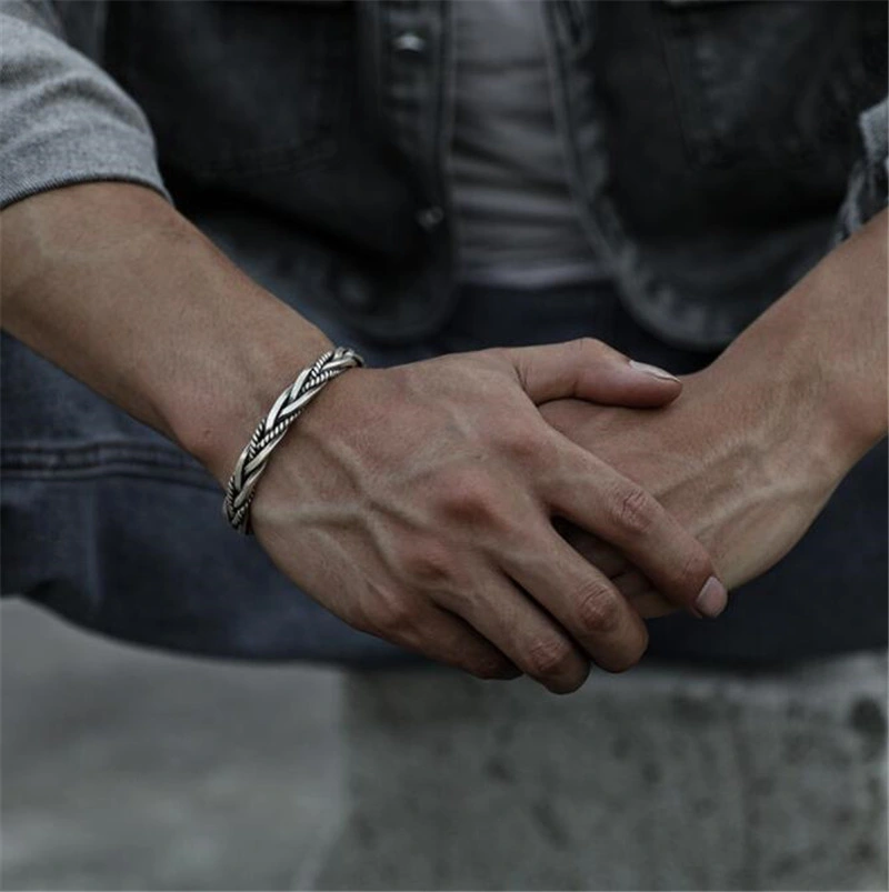 Retro Viking Totem Rune Bracelet Men&prime;s Lucky Casual Bracelet Silver Color Bracelet Men Women Couple Bracelet Jewelry