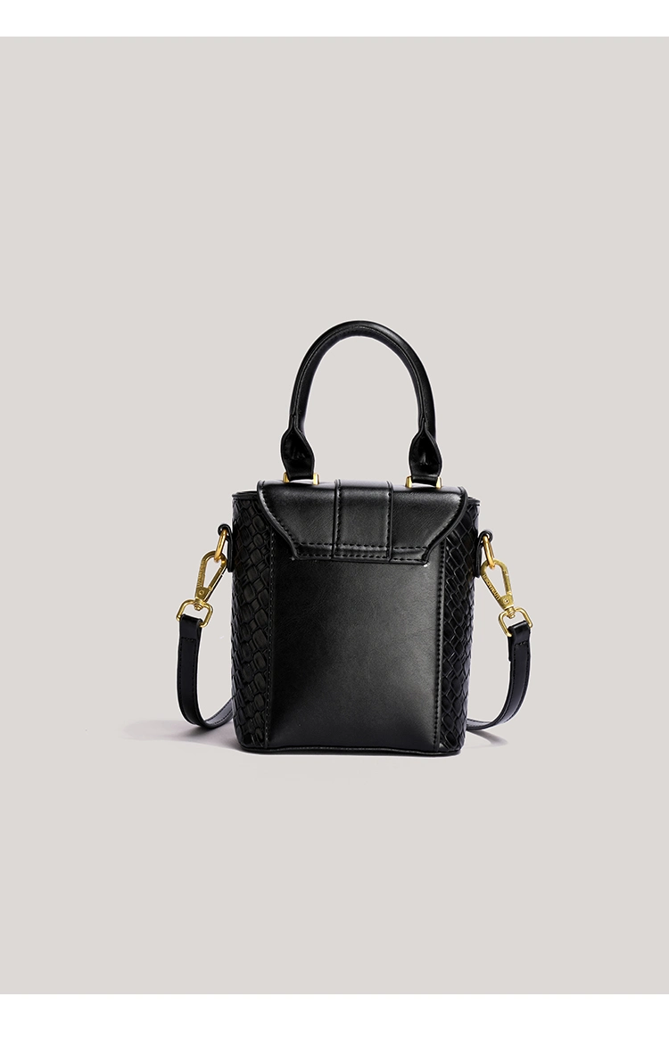 Wholesale Designer Bag, Brand Copy Bagcontracted Classical Brown Brand Deisgnerbag Fahions Key Women&prime; S Short