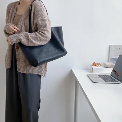 Borsa grande in PU morbido e voluminoso, tracolla, donna, niche Borsa tote di alta capacità