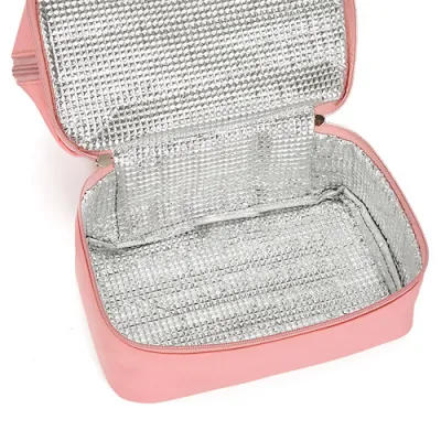 Borsa per pannolino per bambini appena tenuta