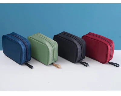 Borsa di conservazione in poliestere cosmetica piccola e personalizzata impermeabile, donna portatile Borsa cosmetica