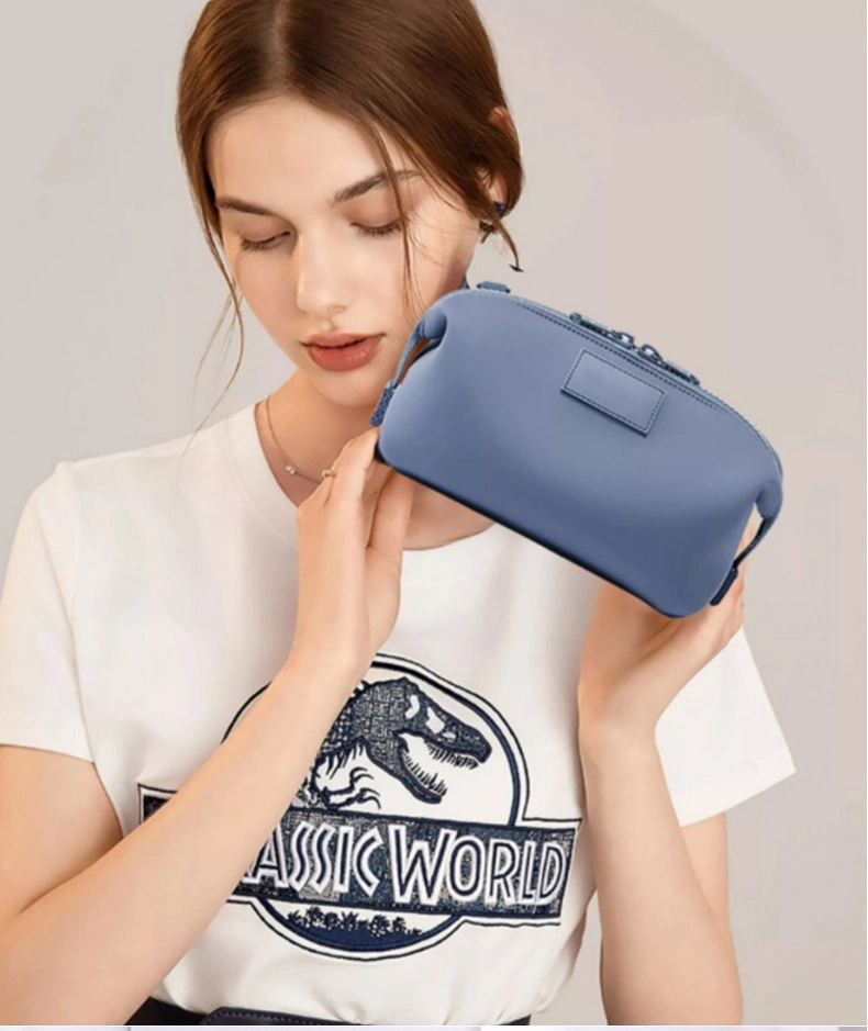 Custom Logo Print Neoprene Pencil Travel Zipper Makeup Bag Cosmetic Pouch Bag Waterproof Makeup Pouch