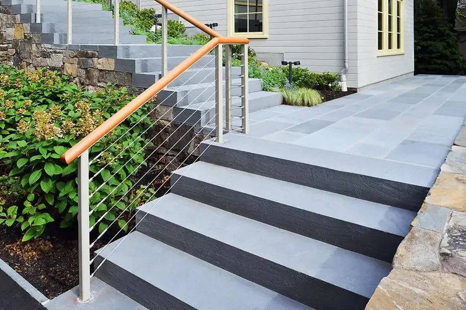 Stainless Steel Railing Post Balcony Side Mounted Cable Wire Stair Railing Balustrade with Railing Post