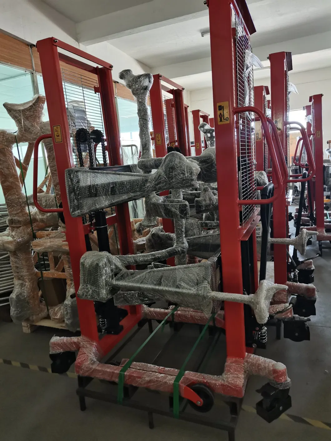 Factory Price Aluminum Mast Winch Stacker