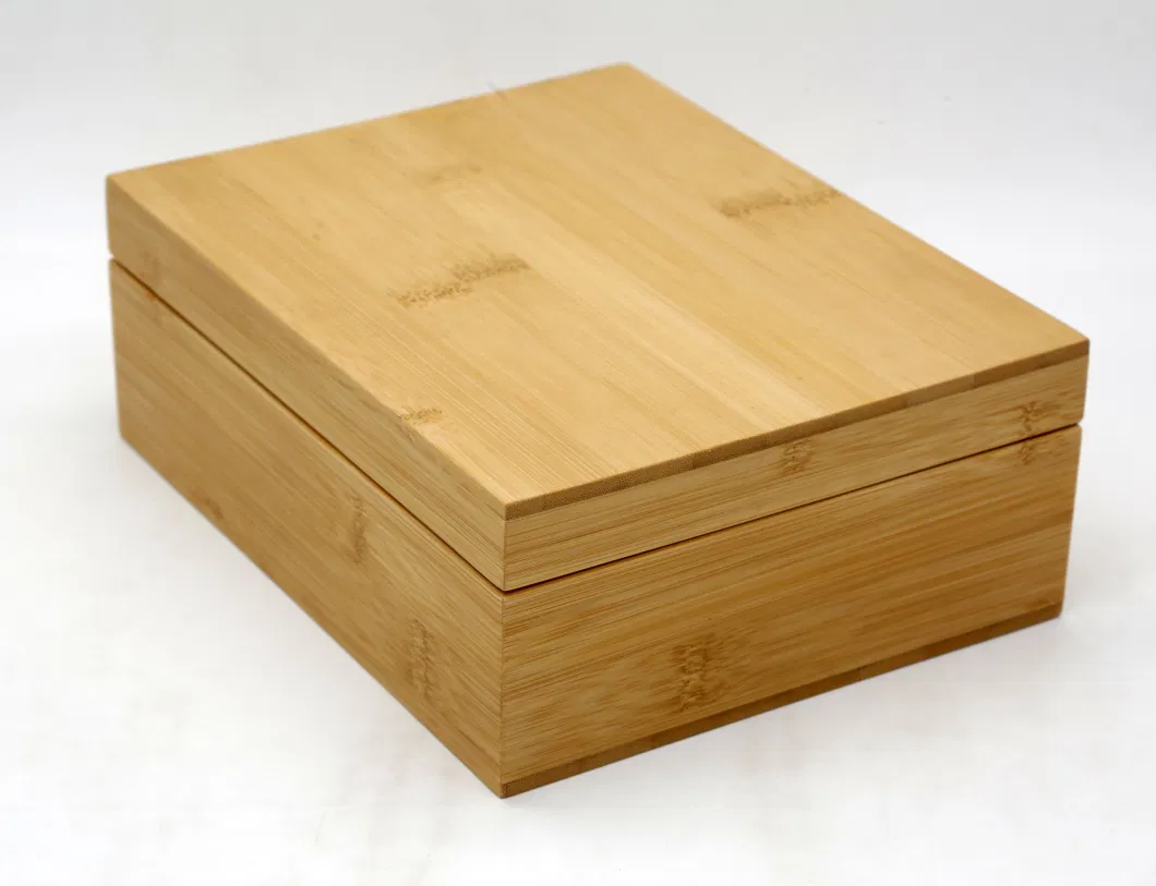 Beautifully Crafted Clear Varnished Bamboo Tea Gift Display Box