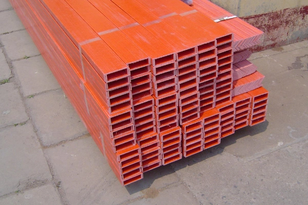 Manufacturer Supply Fiberglass Composite FRP GRP Pultrusion Square Tubes