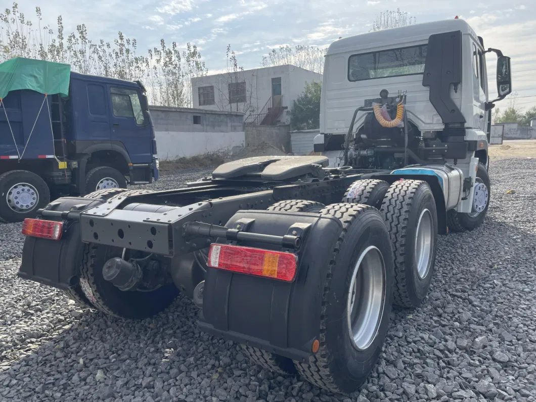 Used Sinotruk HOWO Tractor Truck Tractor Head Truck Price