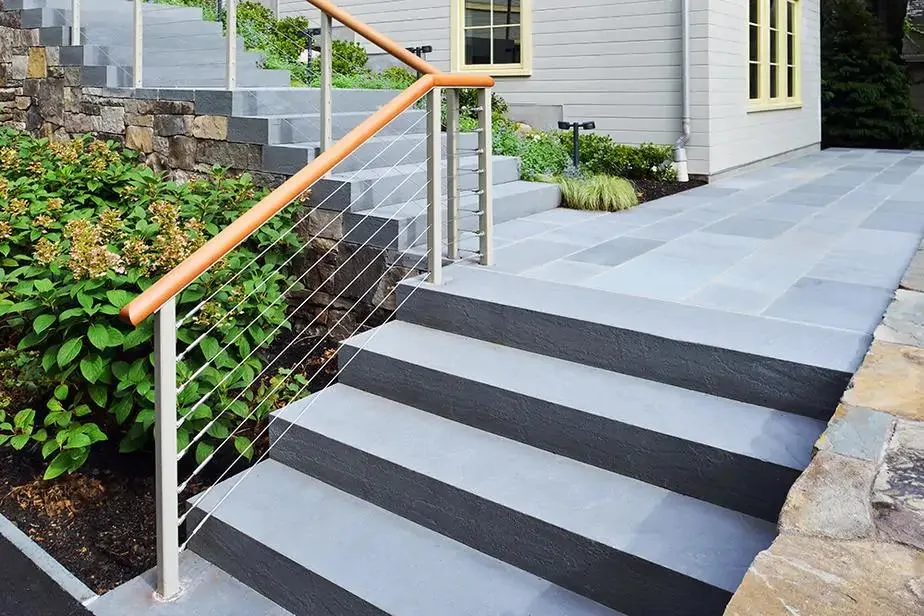 Stainless Steel 304 /316 Cable Stair Railing Side Mount Cable Wire Railing with Powder Coated Square Post