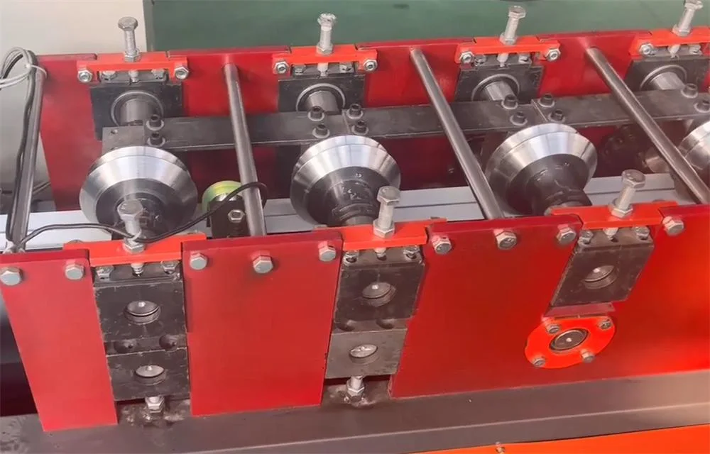 Fully Automatically C V Z W Interchangeable Shaped Steel Purlin Roll Forming Machine