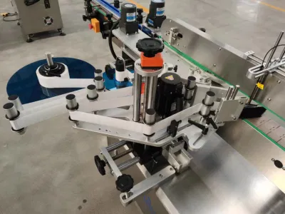 Máquina de etiquetado autoadhesivo de etiquetado automático de la máquina para bodega