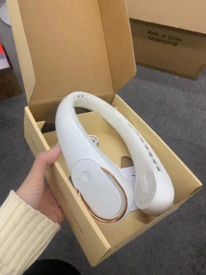 Commercio all&prime;ingrosso di viaggi Sport USB ricaricabile portatile a mani libere senza bladeless Ventola collo