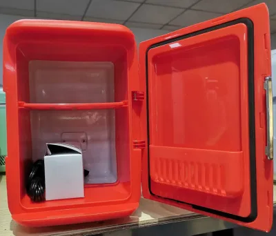 Mini tavolo da pranzo Cosmetic Frigo portatile Cold Small da 5 l personalizzato