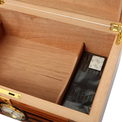 Humidor Cigar Box in legno di cedro fatto a mano con igrometro e umidificatore Con blocco