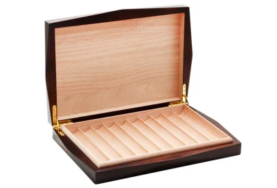 Cigar Box con superficie ondulata verniciata verde lucido