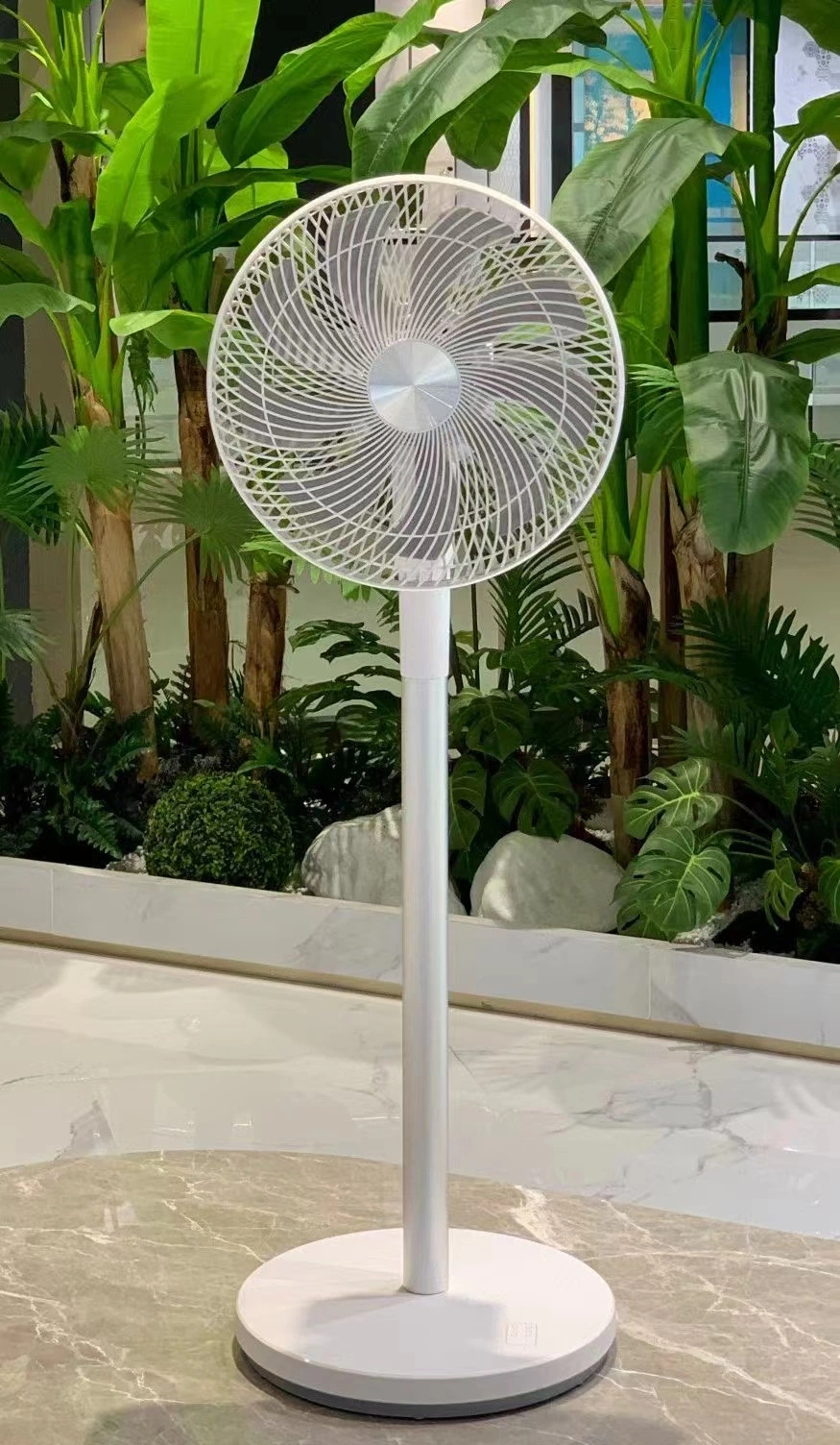 20222 Hot Design Household Table Floor Portable Air Circulation Fan