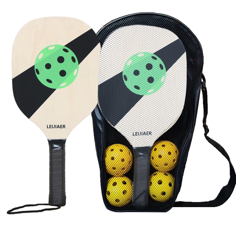 Hot Sale Wooden Pickleball Set 2 Pickleball Paddle and 4 Balls with Carry Bag Pickleball