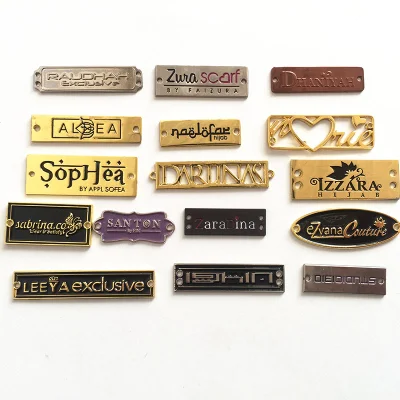  Benutzerdefinierte hochwertige Dekorative Logo Markenname Metall-Tag für Kleidung
