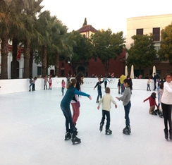 Precio bajo Móvil Super Patinaje Suelo baldosas sintético hielo revisiones