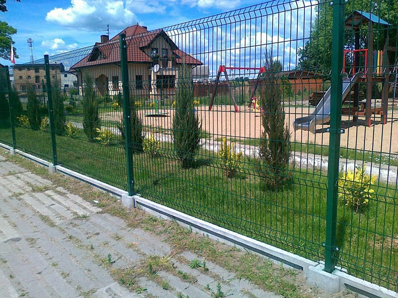 Factory Supplier Galvanized Curve Wire Mesh Fence/ 3D Panel Fencing /Garden Fence