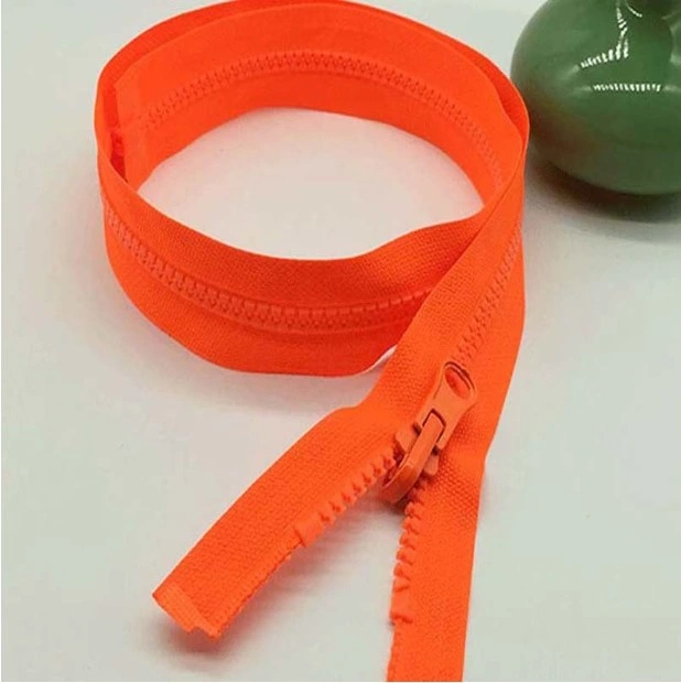 Bright-Coloured 2 Way Plastic Zipper for Tent and Luggage