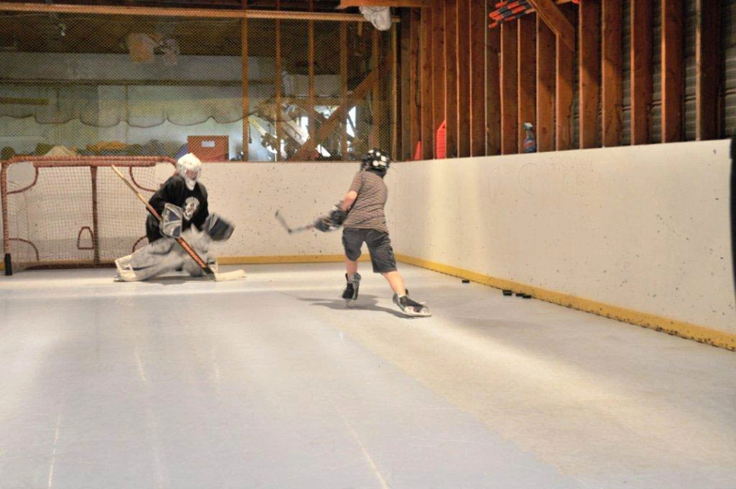 Indoor Outdoor Backyard UHMWPE Artificial Synthetic Ice Skating Hockey Rink Tiles