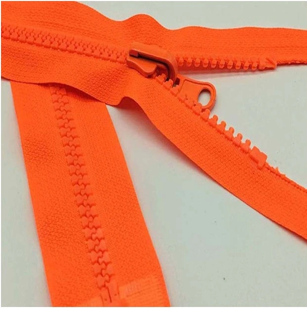 Bright-Coloured 2 Way Plastic Zipper for Tent and Luggage