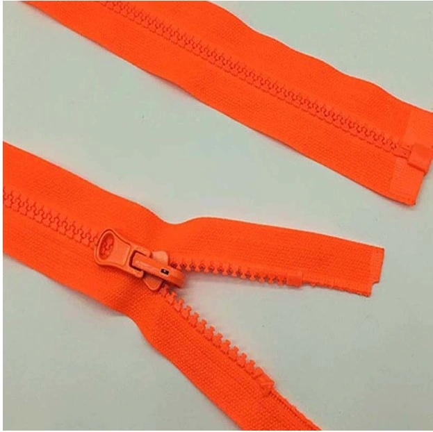 Bright-Coloured 2 Way Plastic Zipper for Tent and Luggage