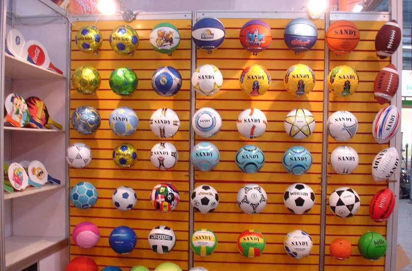 Metal and Laser Leather Machine-Stitched Football /Soccer Ball Custom Logo OEM Waterproof