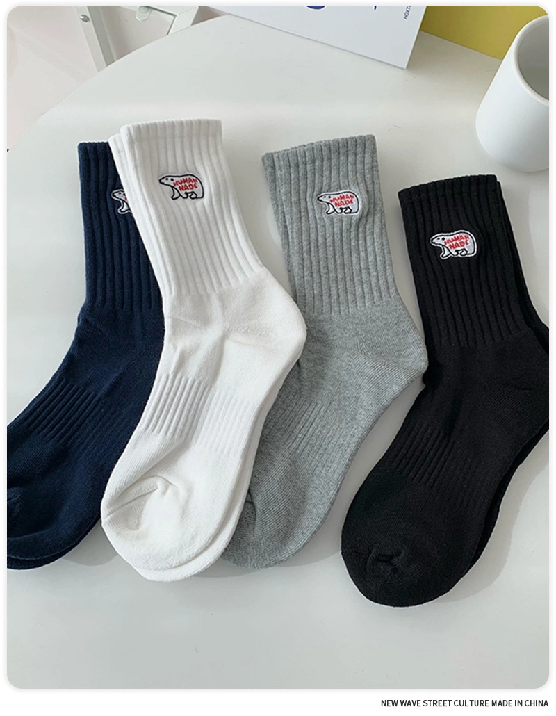 Medium and High Top Knitted Red Bear Polar Thread Towel Bottom Sports Socks