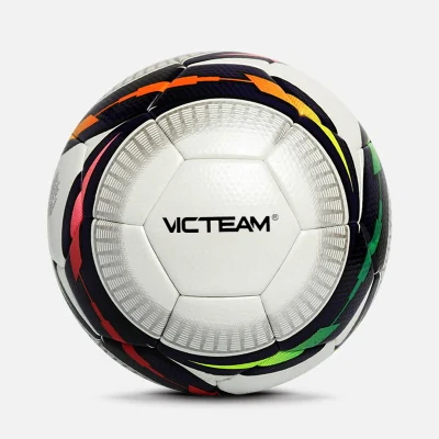 Balón de fútbol de cuero sintético tamaño 5, resistente a todo tipo de clima.