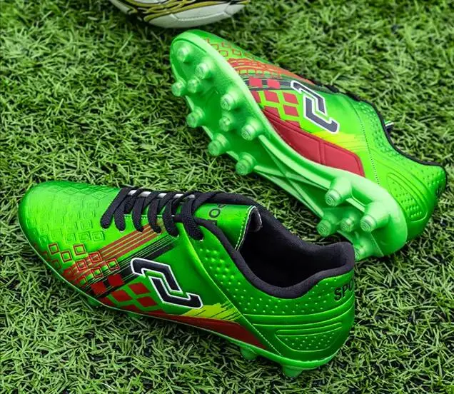 Athletic Footwear Outdoor Soccer Football Boots and Indoor Futsal Shoes