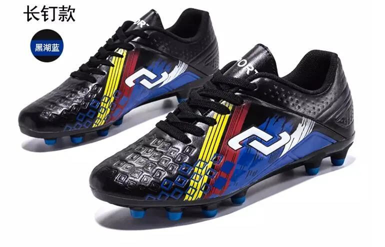 Athletic Footwear Outdoor Soccer Football Boots and Indoor Futsal Shoes